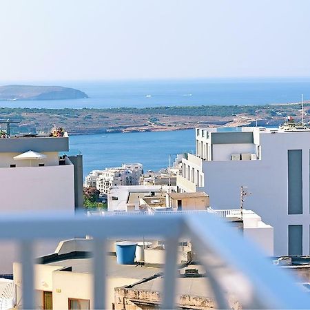 13 Village Apartments 梅利哈 外观 照片